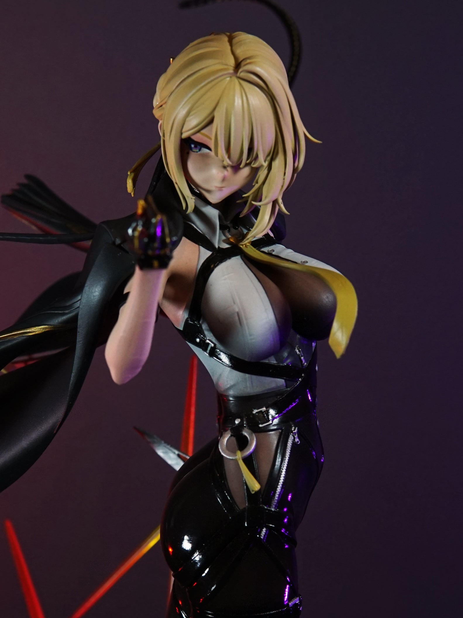 Evelyn - Zenless Zone Zero ZZZ | Custom Statue 3D printed figure