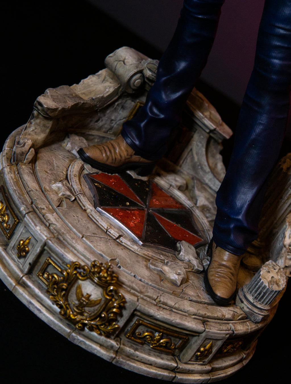 Claire Redfield - Resident Evil Code Veronica Remake | 1:6 Scale Stock Sale Figure